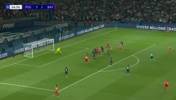拜仁扳回一球3-5巴黎!基米希任意球似传似射,于帕头球入网!